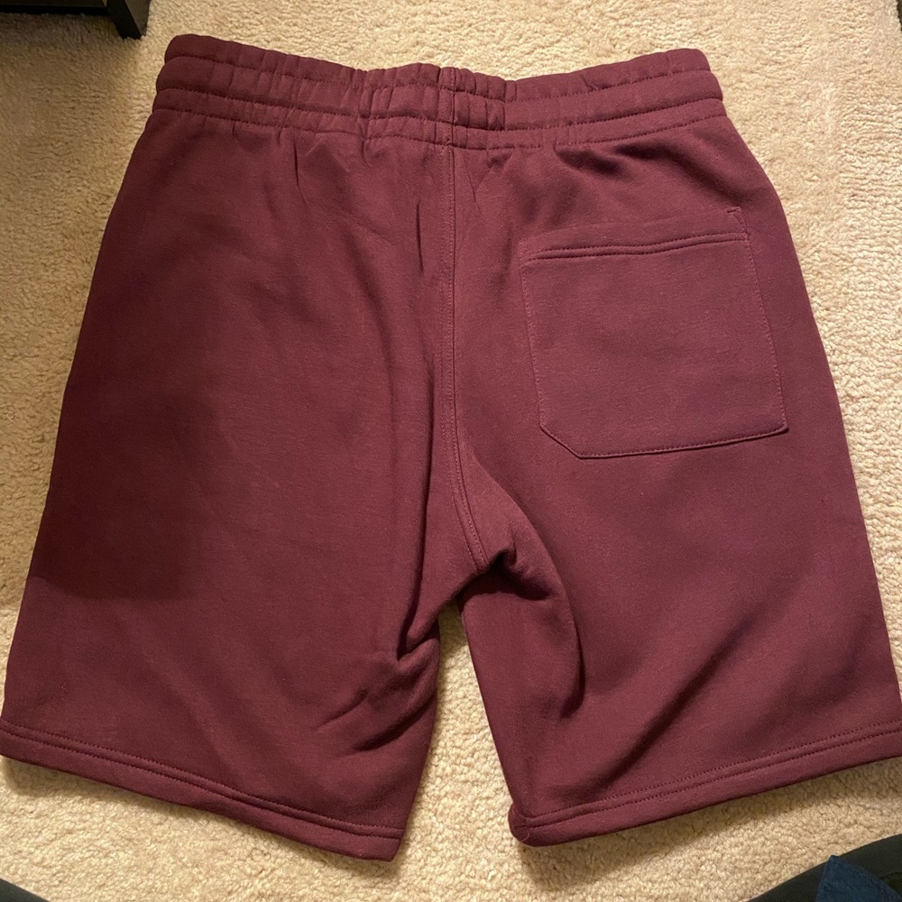 SOLD!! Men’s Shorts - Picture 4 of 4